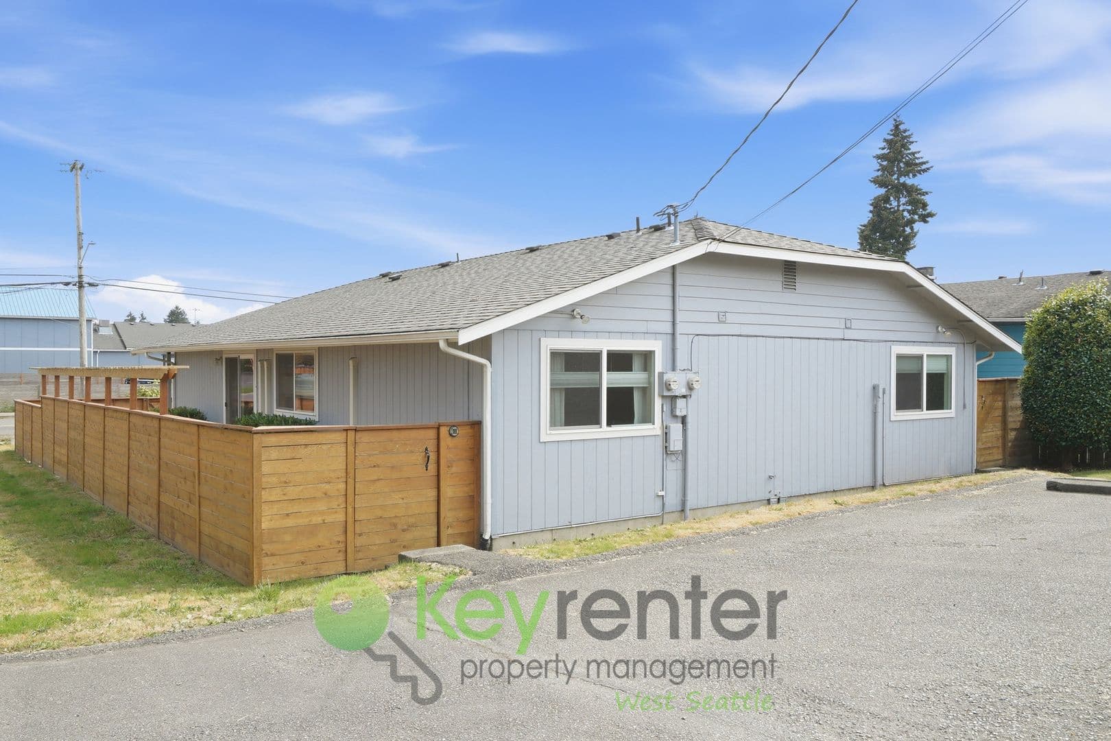 Seattle Apartment: 10201-10203 17th Ave SW