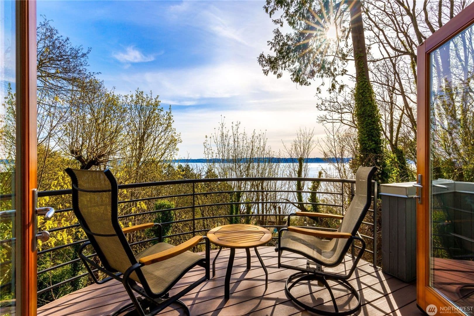 Seattle House: 10405 47th AVE SW