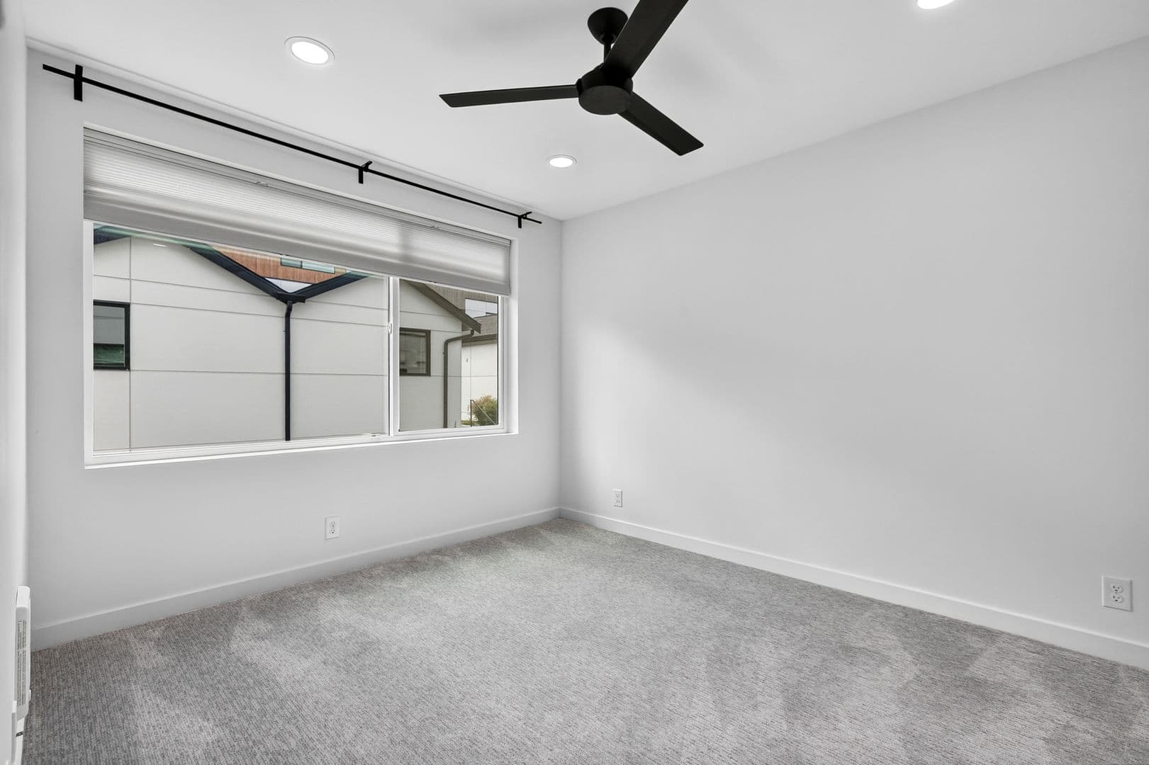 Seattle Townhome: 3819 S Cloverdale St