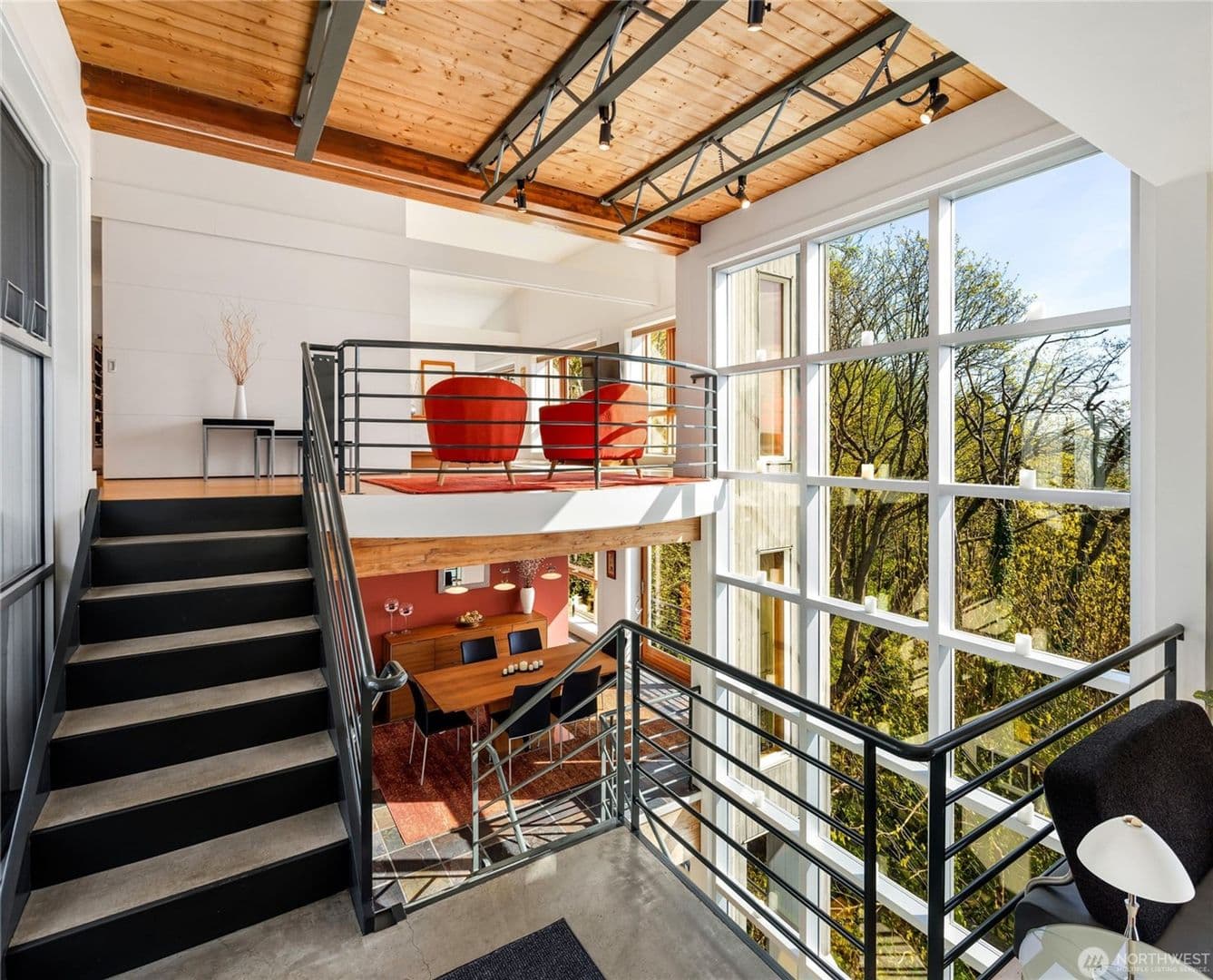 Seattle House: 10405 47th AVE SW