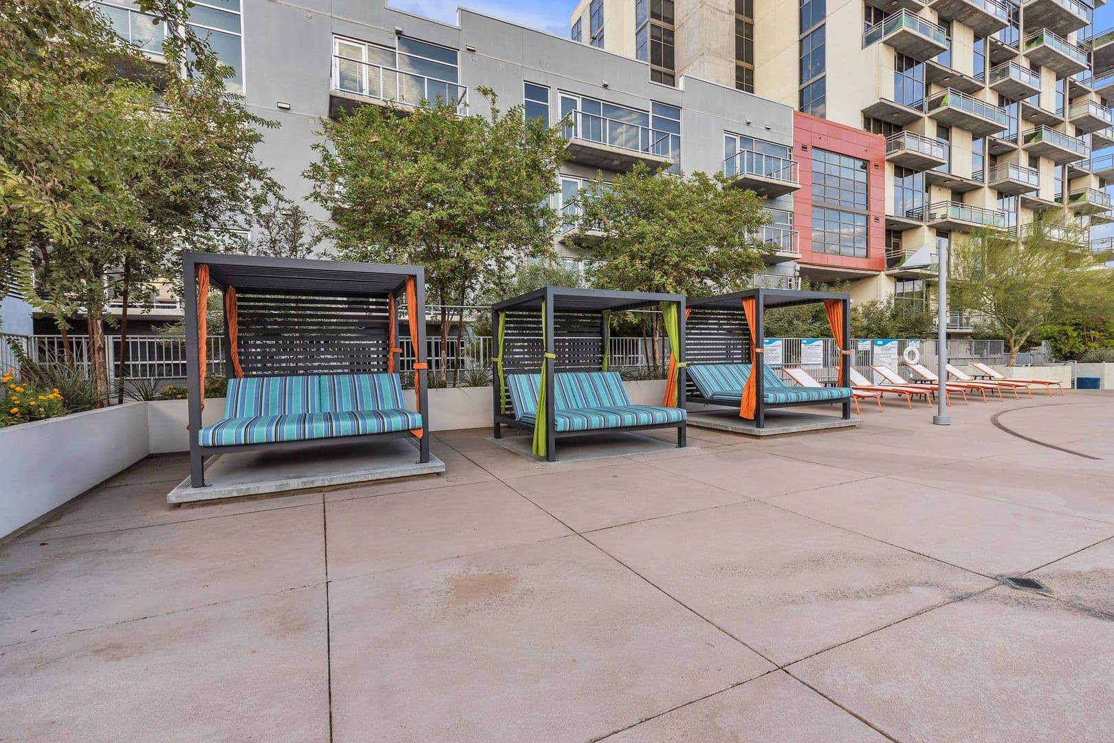 Las Vegas House: 353 E Bonneville Ave