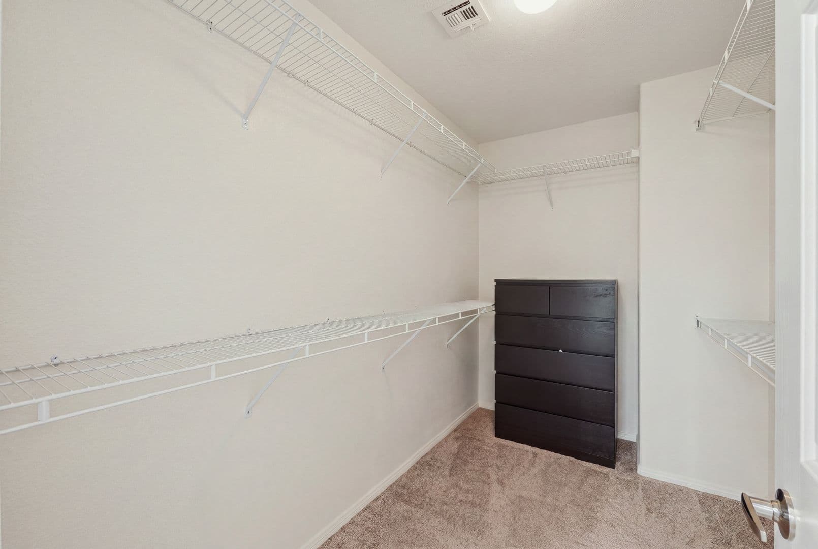 Henderson House: 1288 Corista Dr