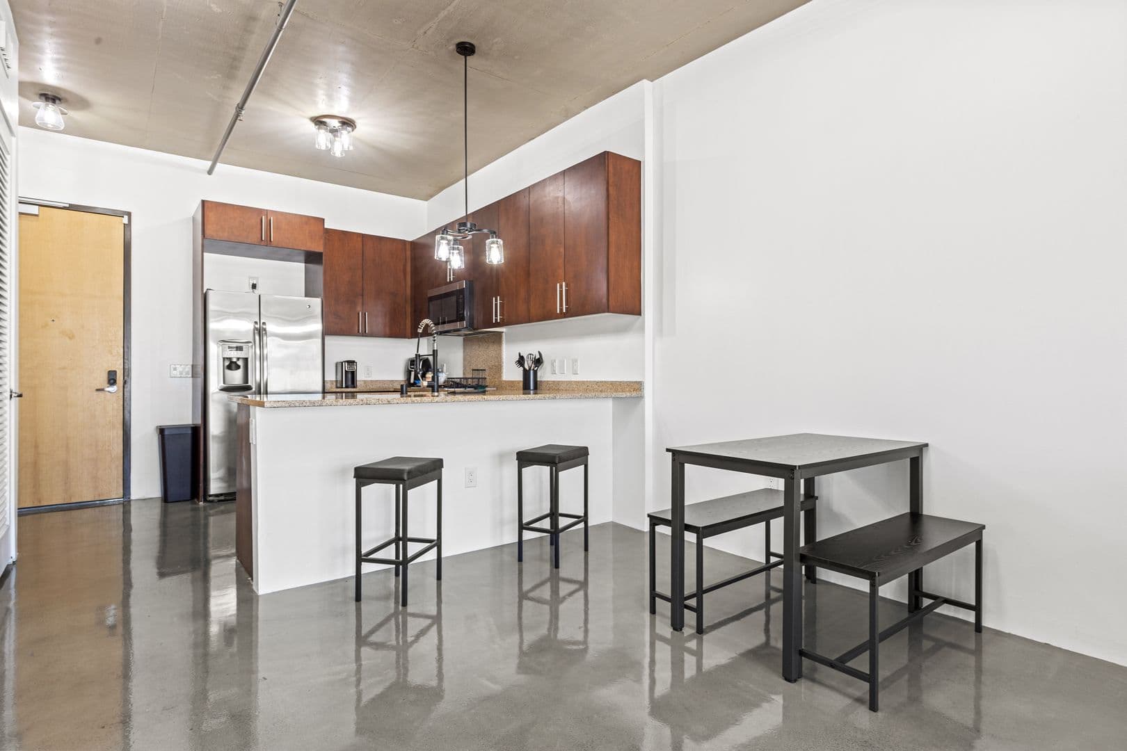 Las Vegas House: 353 E Bonneville Ave