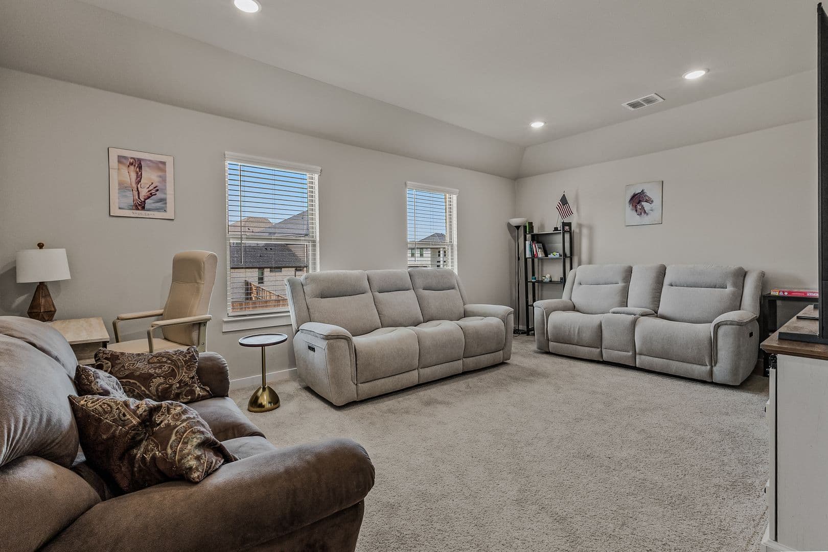 McKinney House: 706 Melody Hl Dr