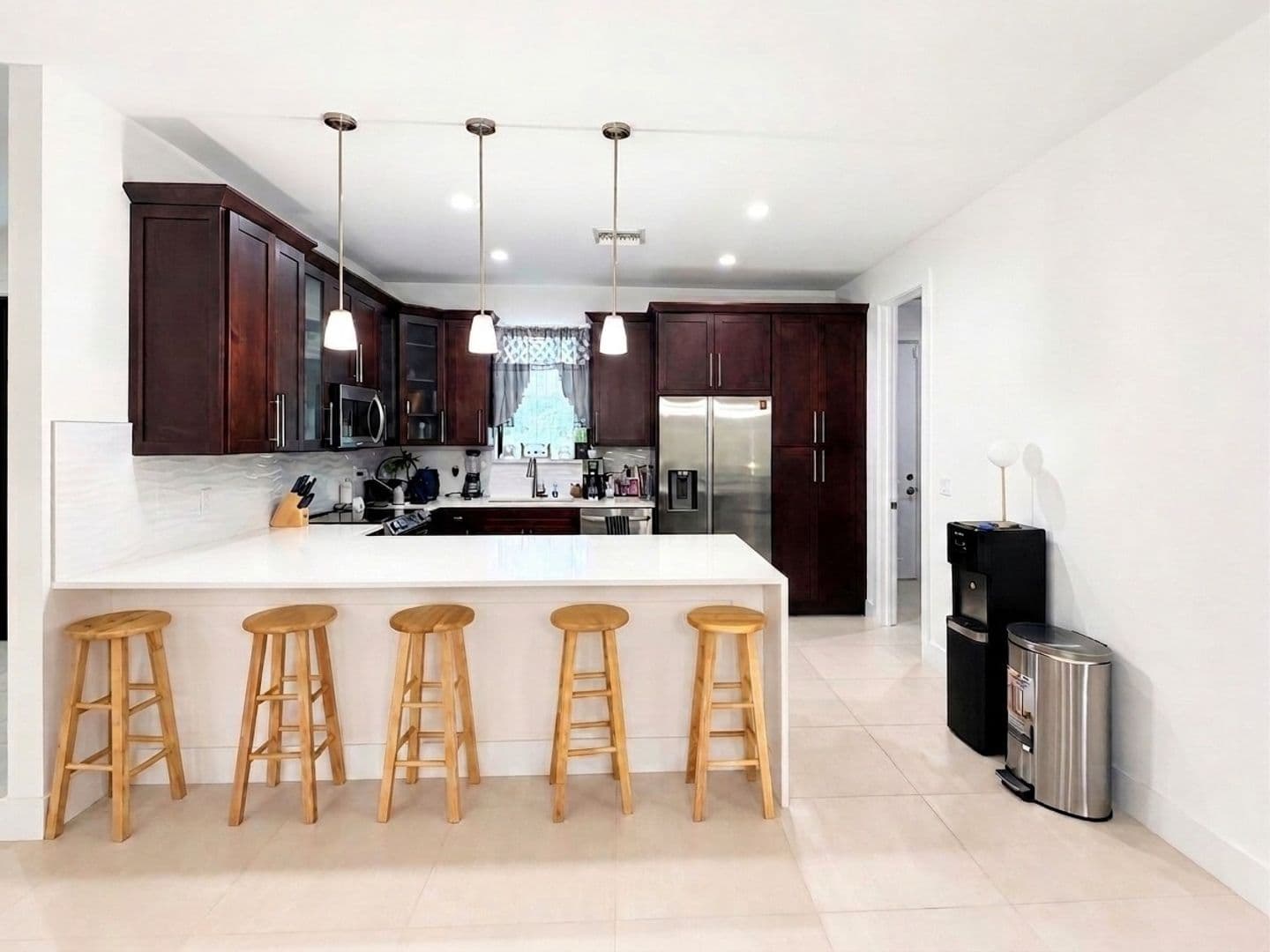 Naples House: 4022 24th Ave NE