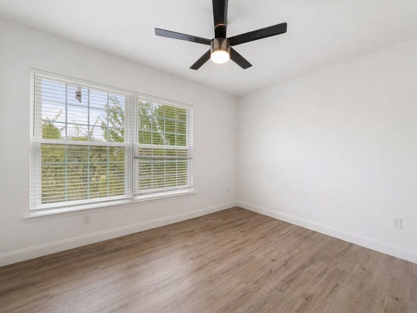 Estero Condo: 23540 Walden Center Dr