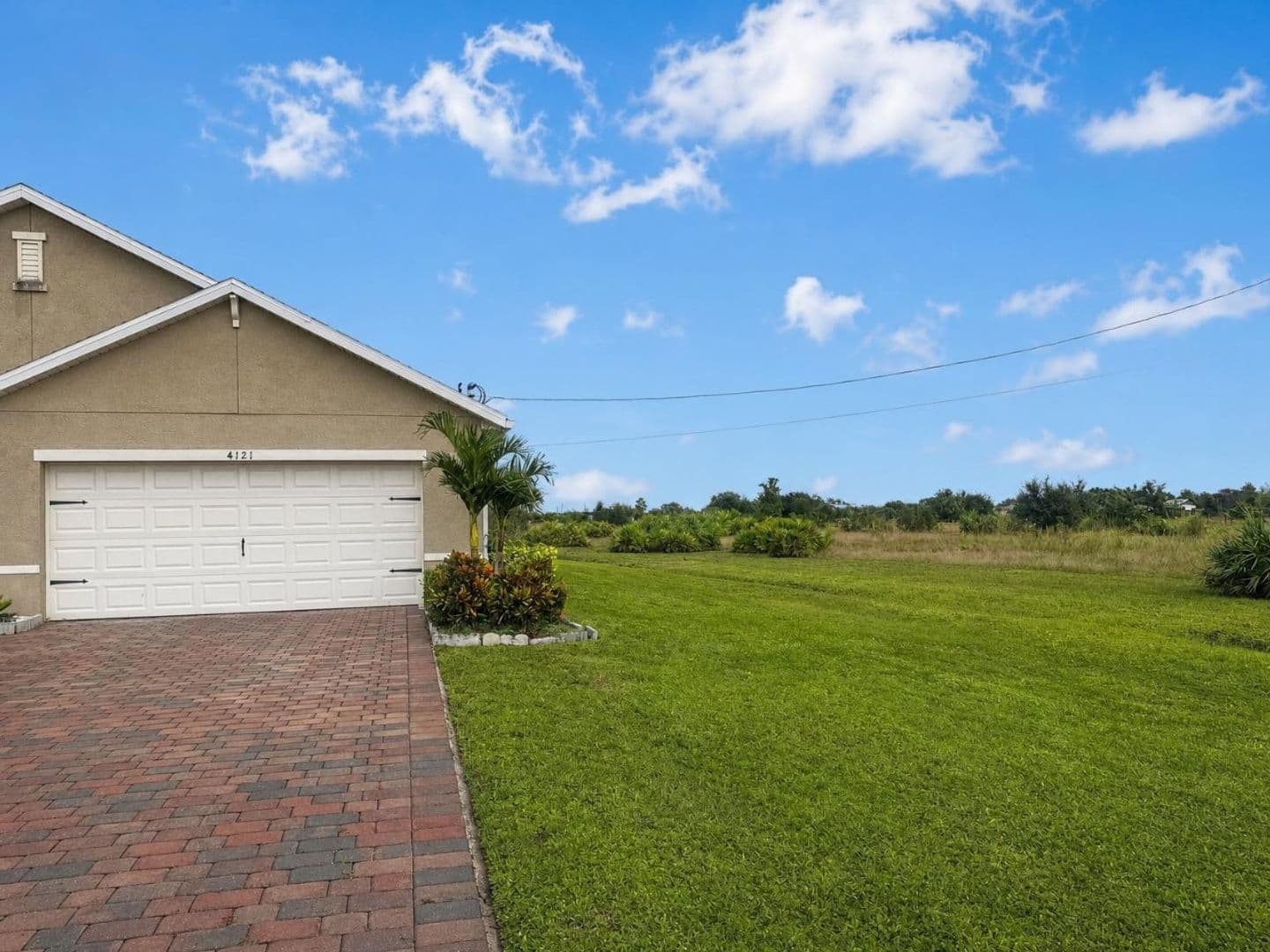 Naples House: 4121 68th Ave NE