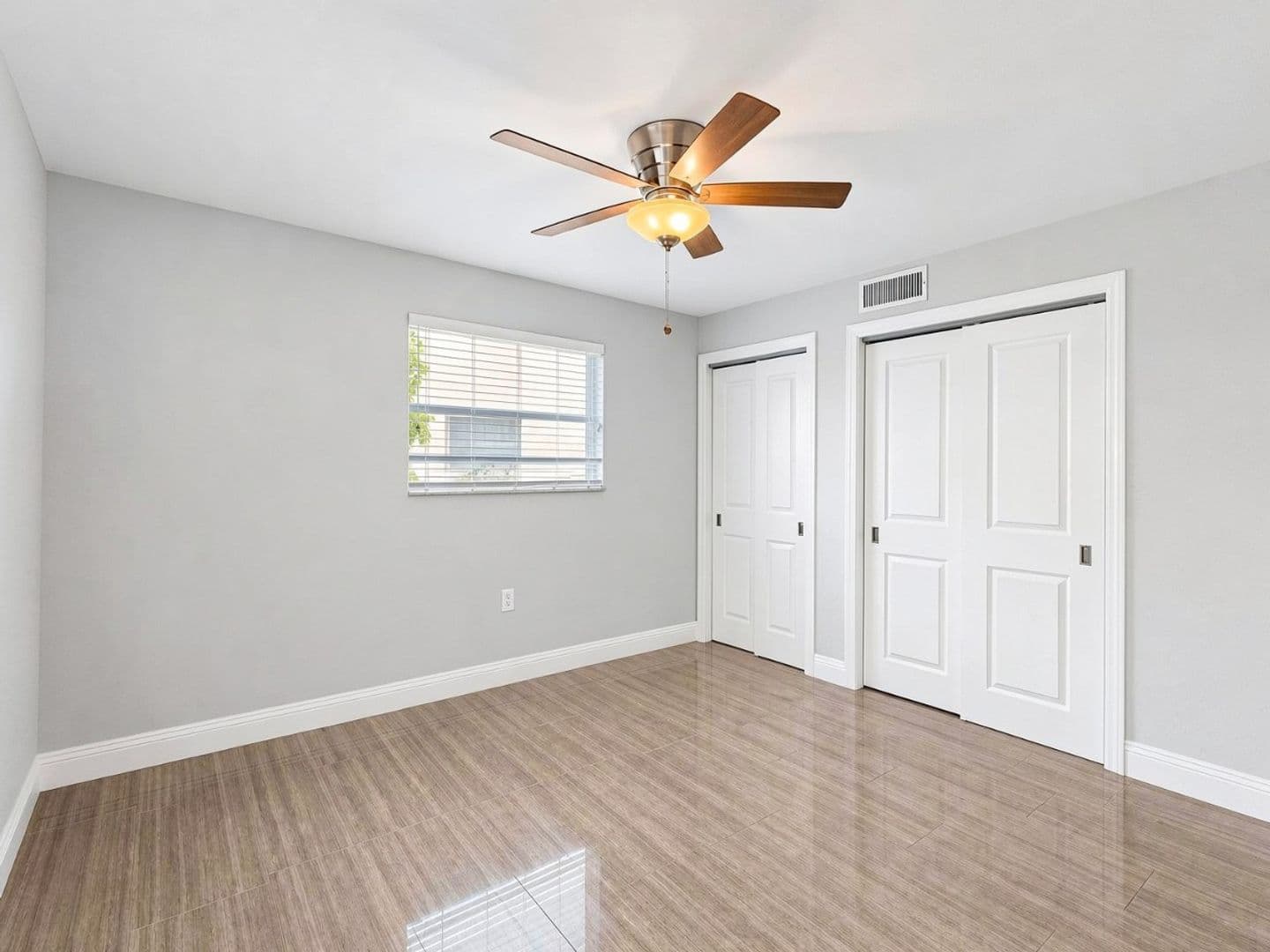 Naples Condo: 681 Palm View Dr