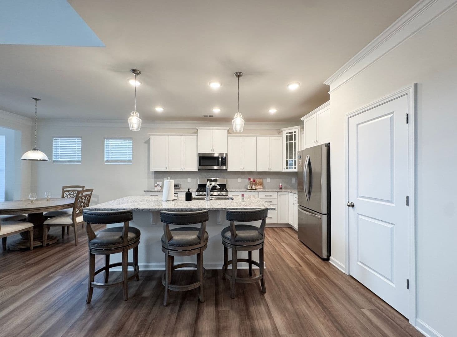 Simpsonville House: 612 Columbus Cir