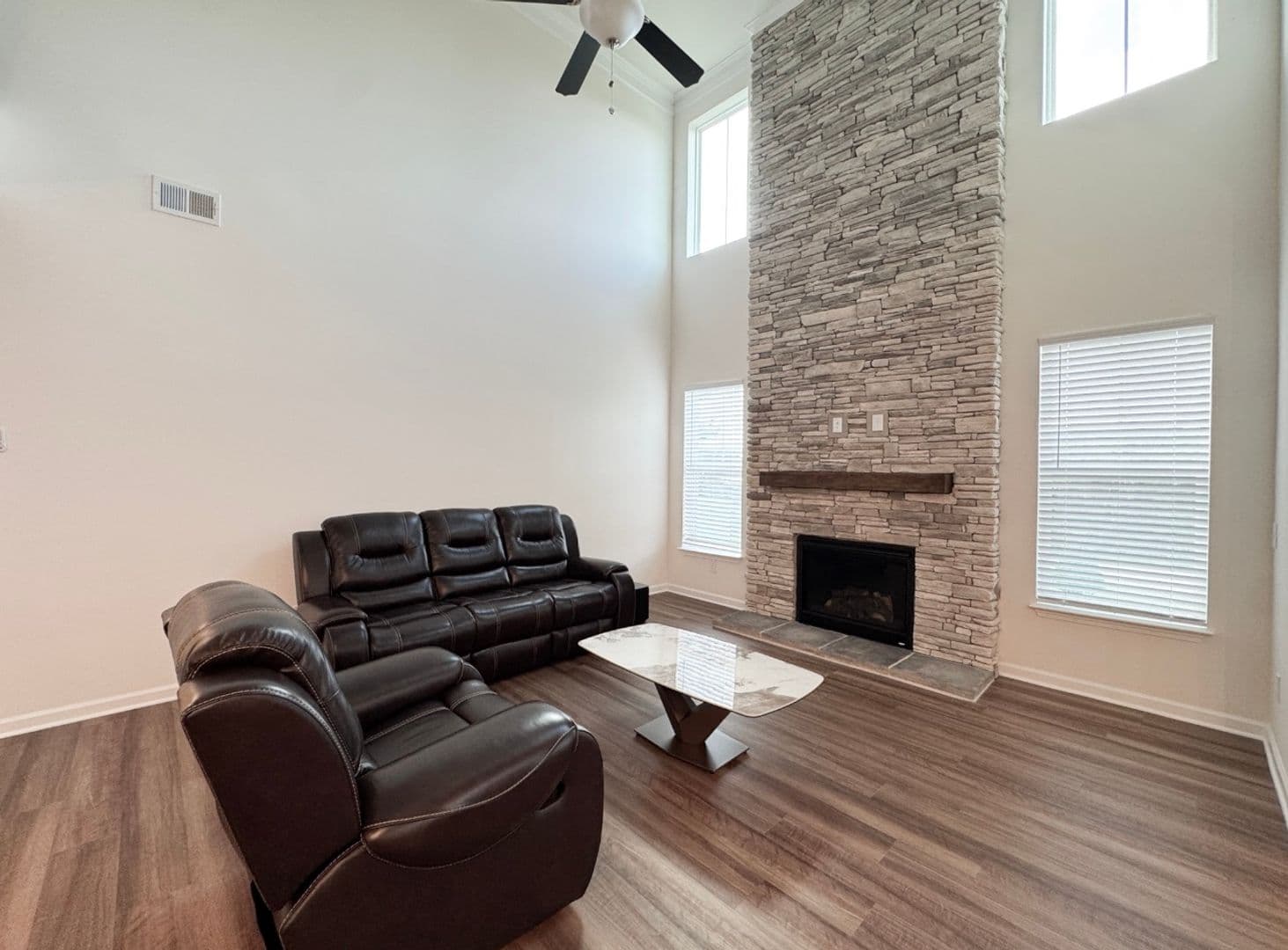 Simpsonville House: 612 Columbus Cir