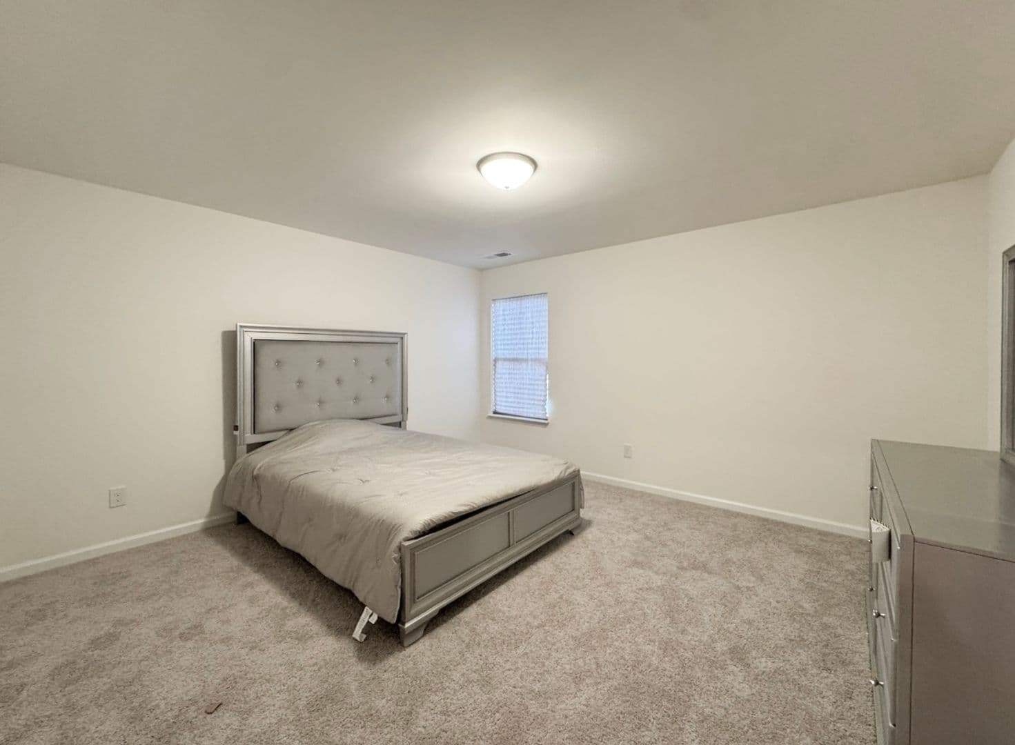 Simpsonville House: 612 Columbus Cir