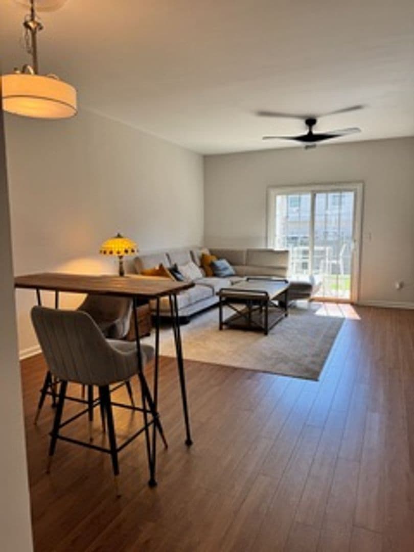 Greenville House: 612 Graythorn Ln