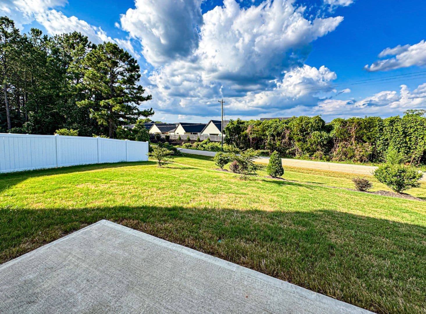 Simpsonville House: 612 Columbus Cir