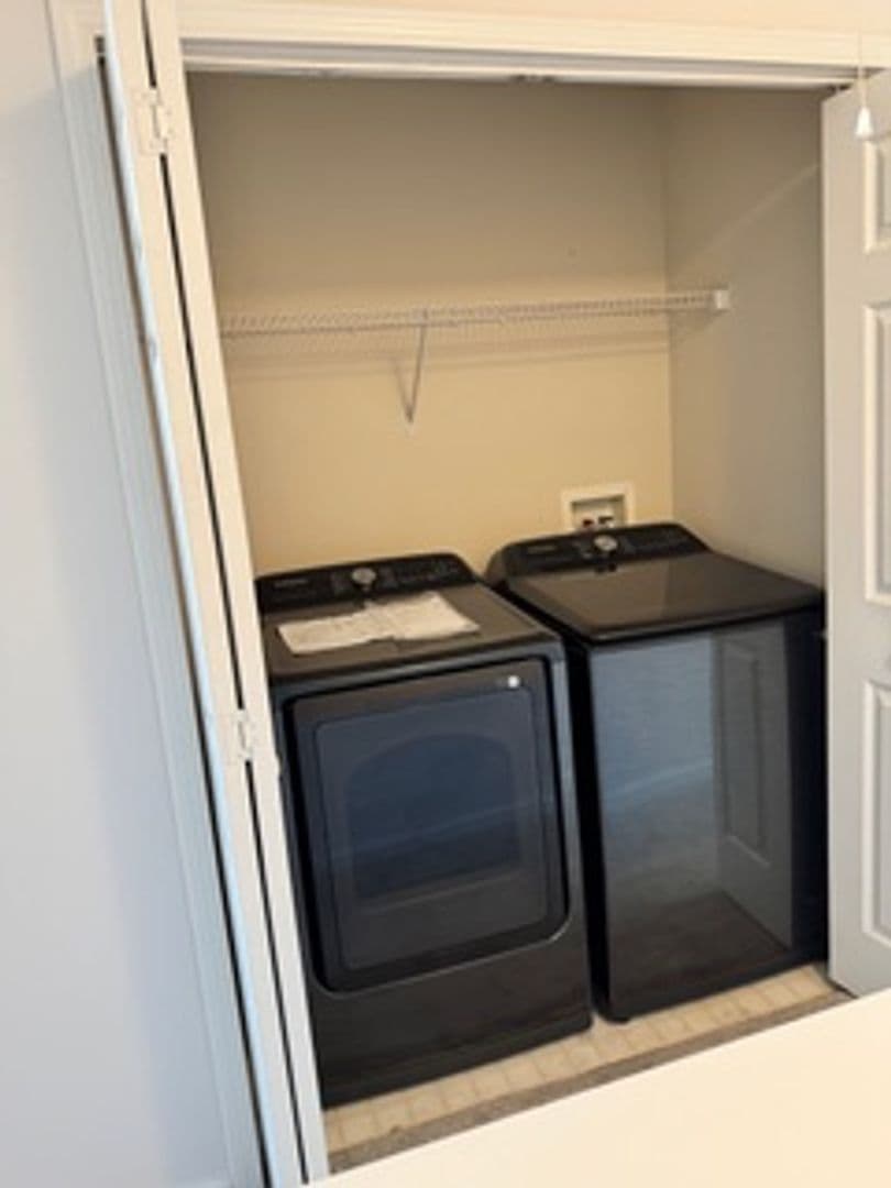 Greenville House: 612 Graythorn Ln