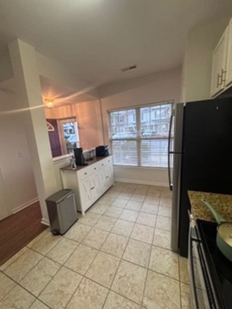 Greenville House: 612 Graythorn Ln