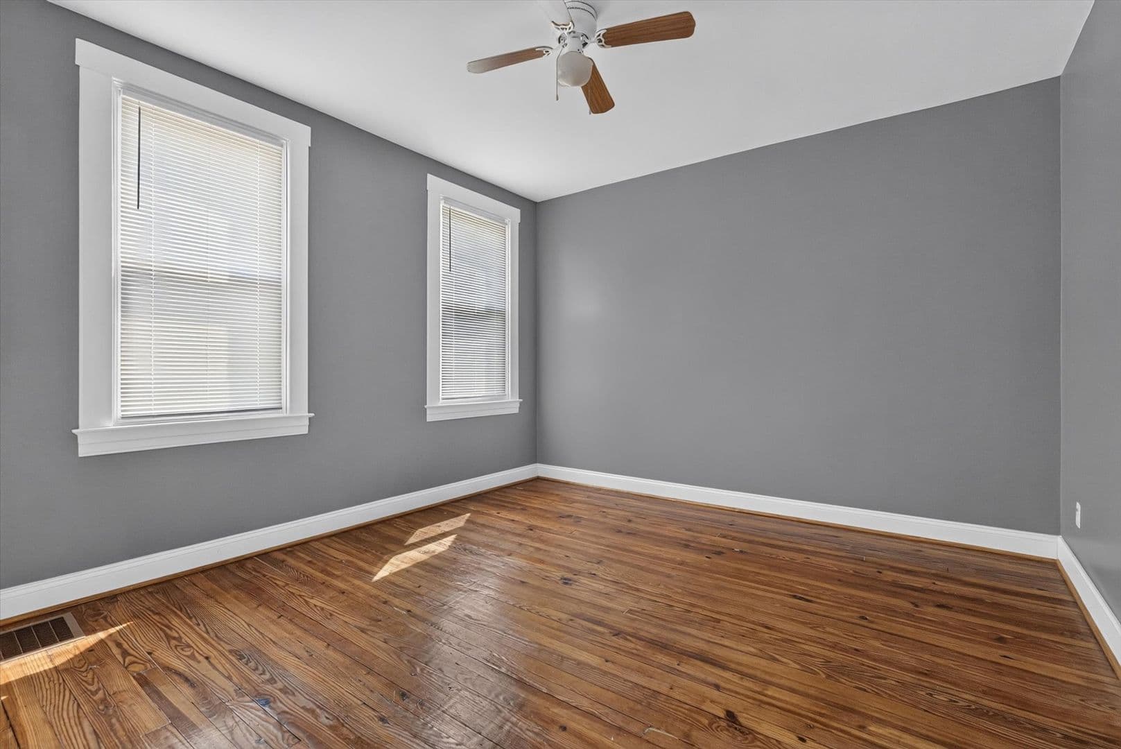 Baltimore House: 5338 Winner Ave