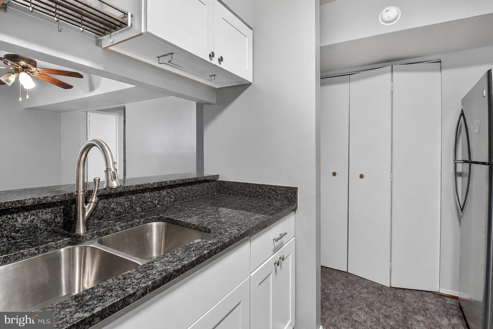 COLUMBIA Condo: 4942 COLUMBIA RD UNIT 6