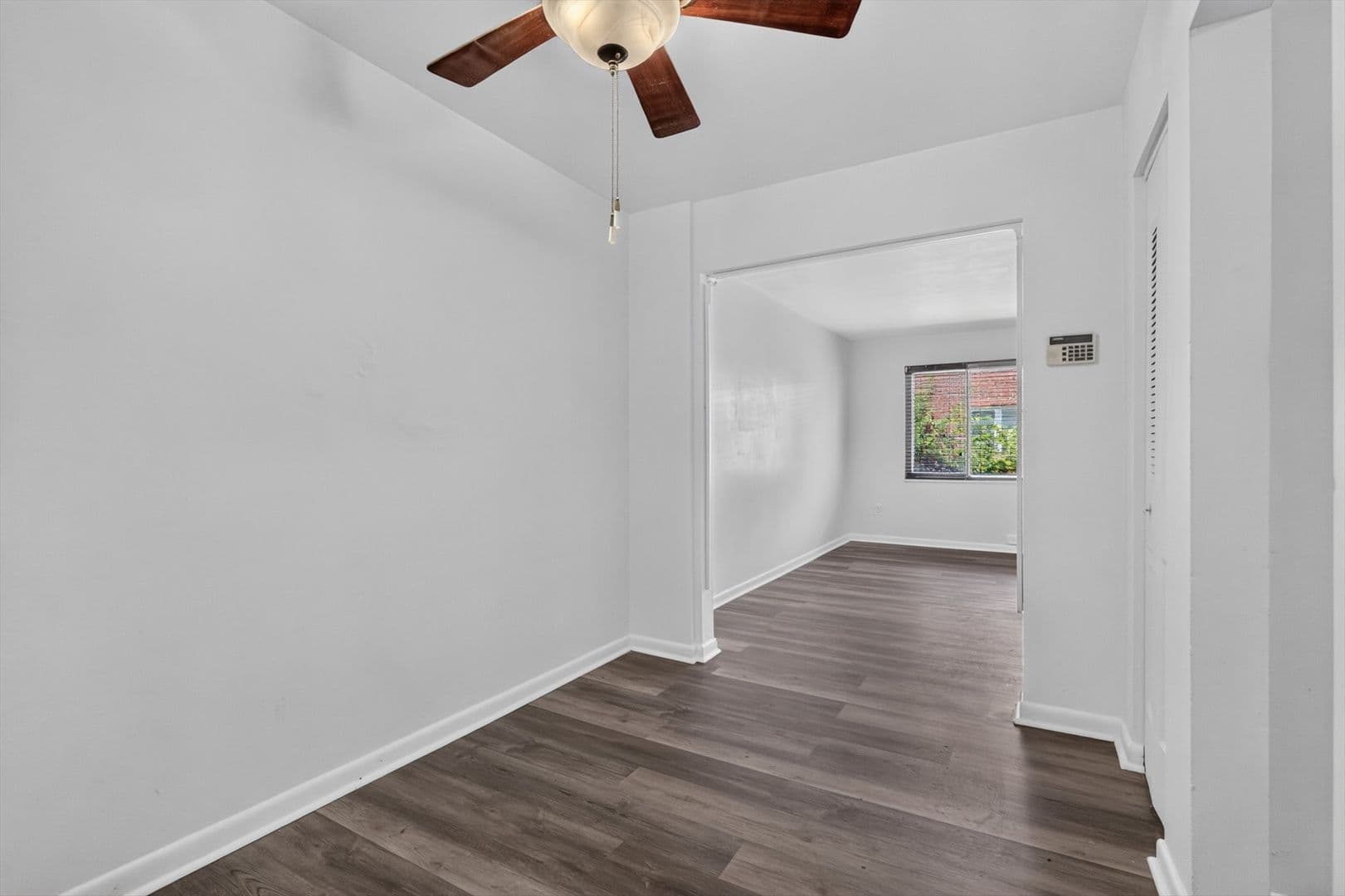 LAUREL Condo: 410 MAIN St unit 410-4
