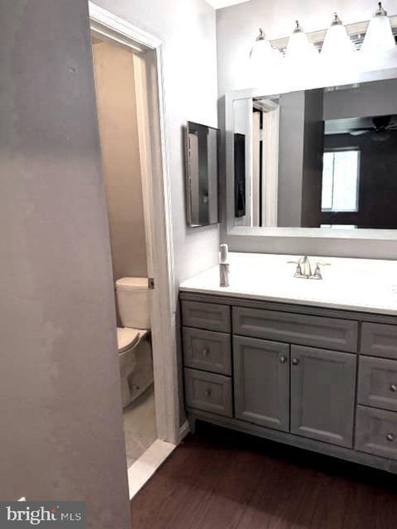 COLUMBIA Condo: 4942 COLUMBIA RD UNIT 6