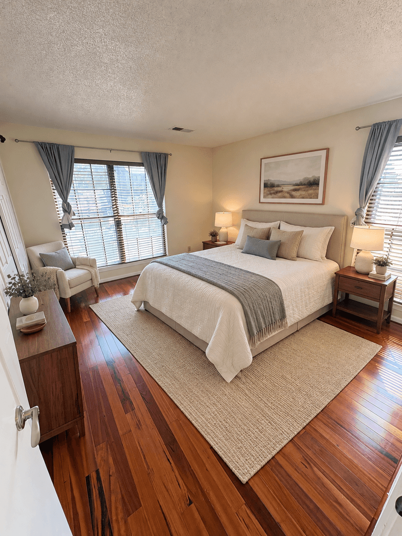Overland Park Condo: 12624 W 110th Ter
