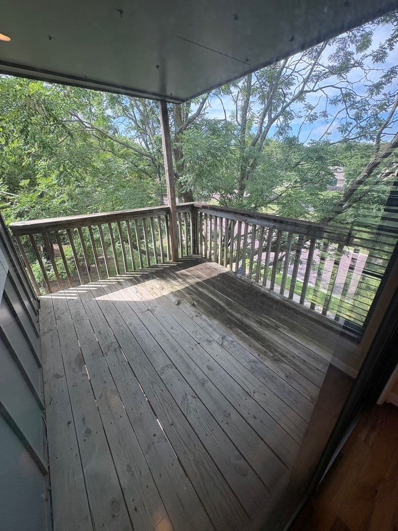 Overland Park Condo: 12624 W 110th Ter