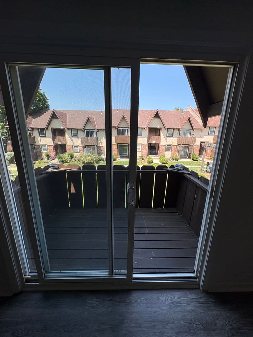 Overland Park Apartment: 6224 Robinson St