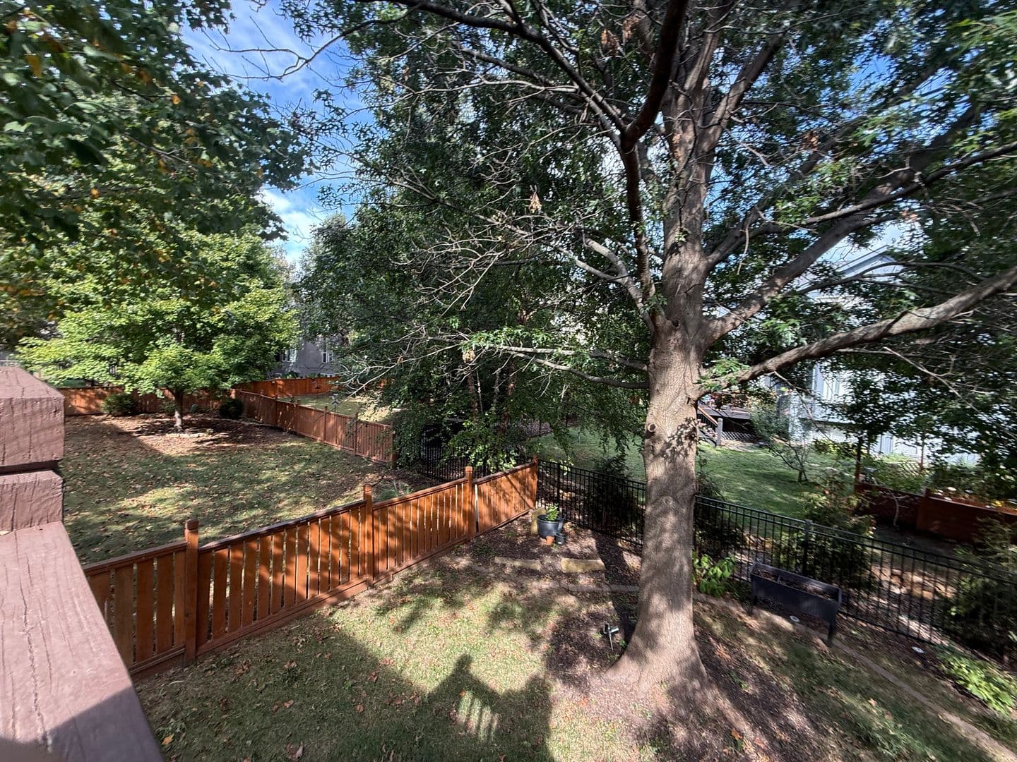 Overland Park House: 13817 Hauser St