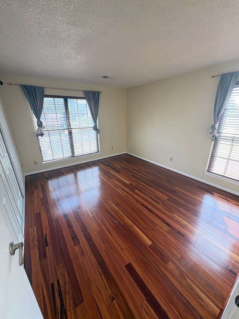 Overland Park Condo: 12624 W 110th Ter