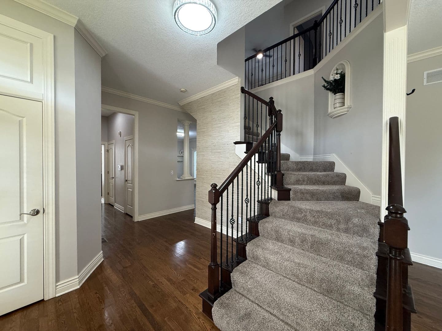 Overland Park House: 13817 Hauser St
