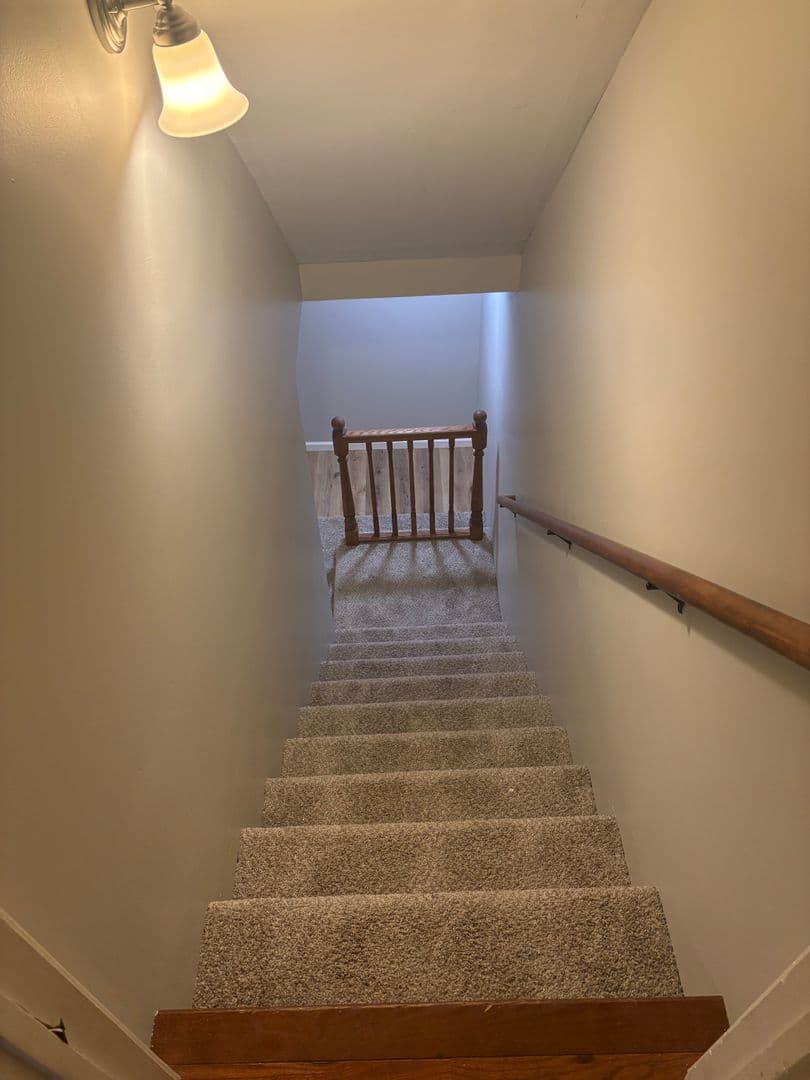 Overland Park House: 13817 Hauser St