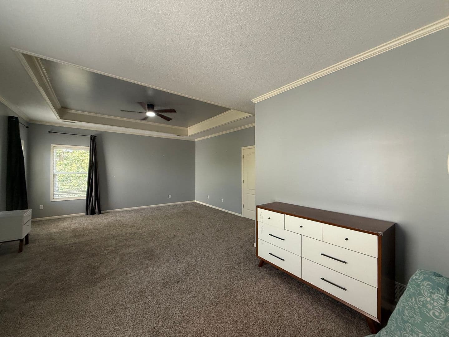 Overland Park House: 13817 Hauser St