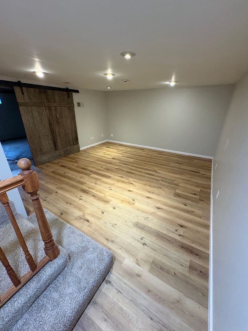 Grandview Townhome: 6102 E 129th St