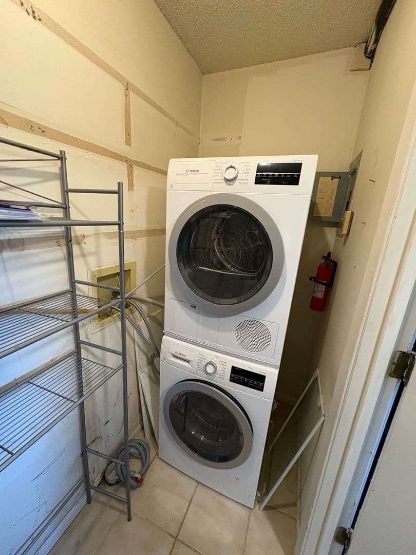 Overland Park Condo: 12624 W 110th Ter