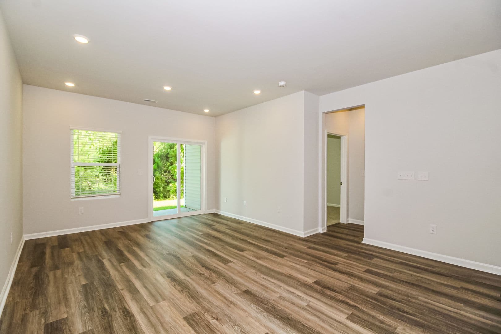 Ocean Isle Beach Townhome: 333B Parkington Ln