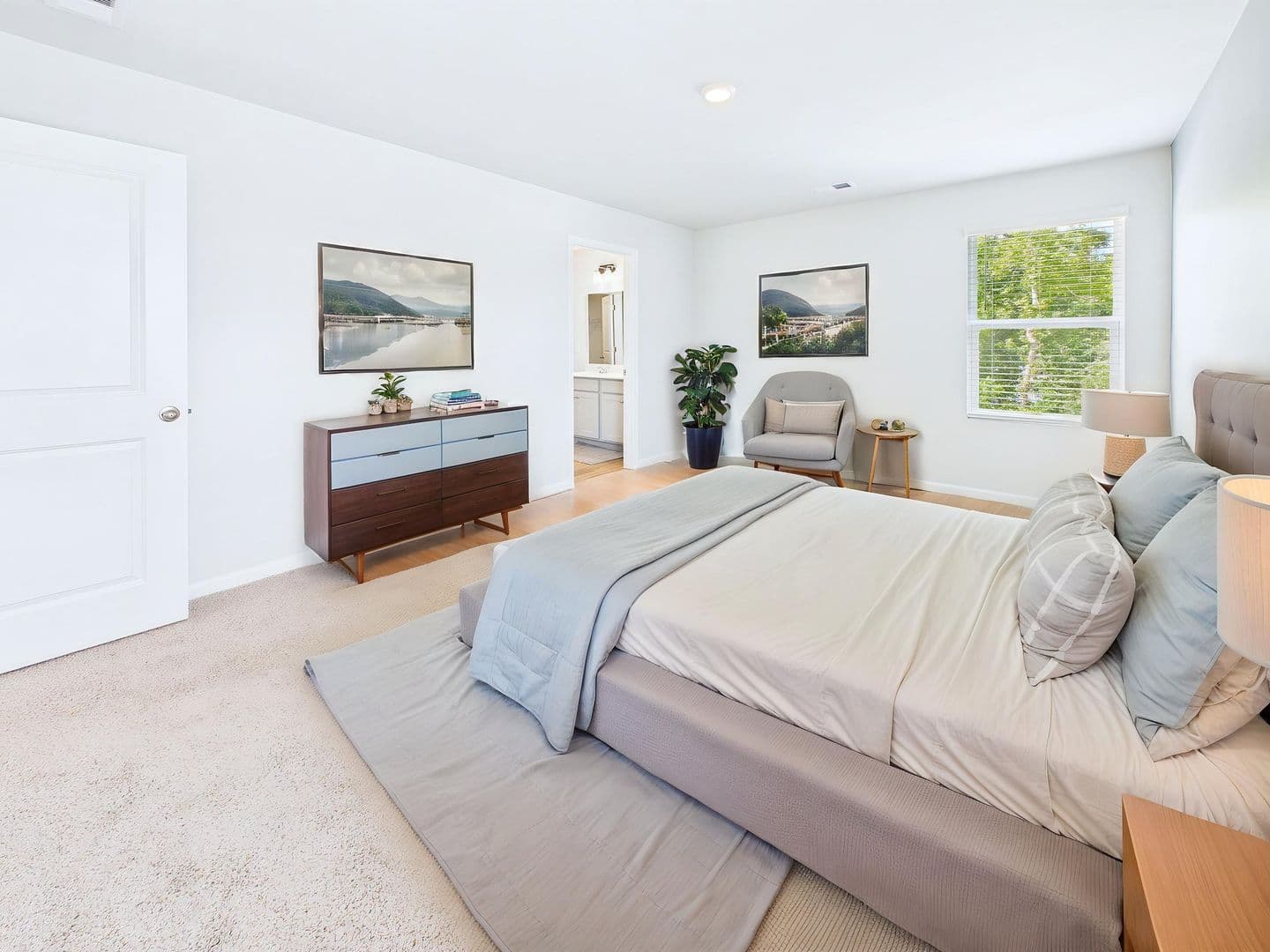 Sunset Beach House: 7047 Woodline Drive SW