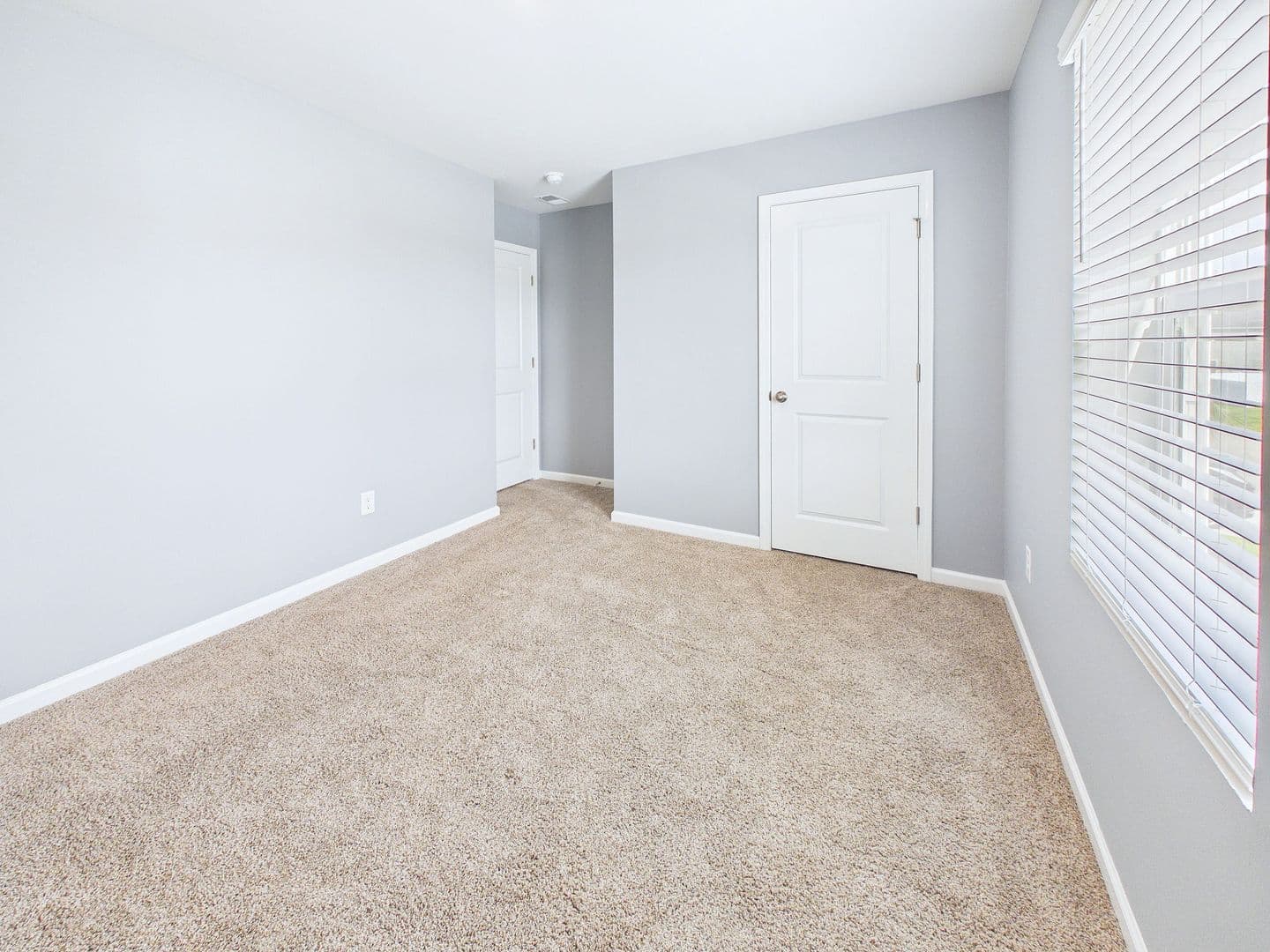 Sunset Beach House: 7047 Woodline Drive SW