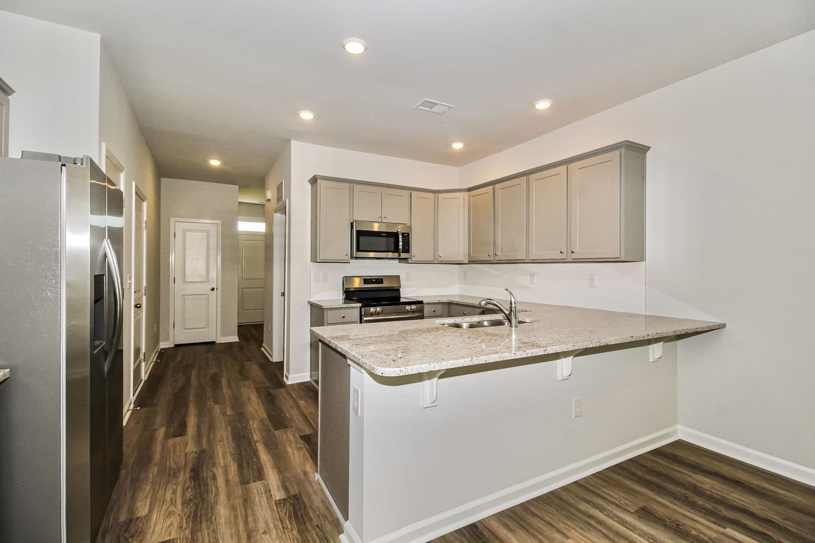 Ocean Isle Beach Townhome: 333B Parkington Ln