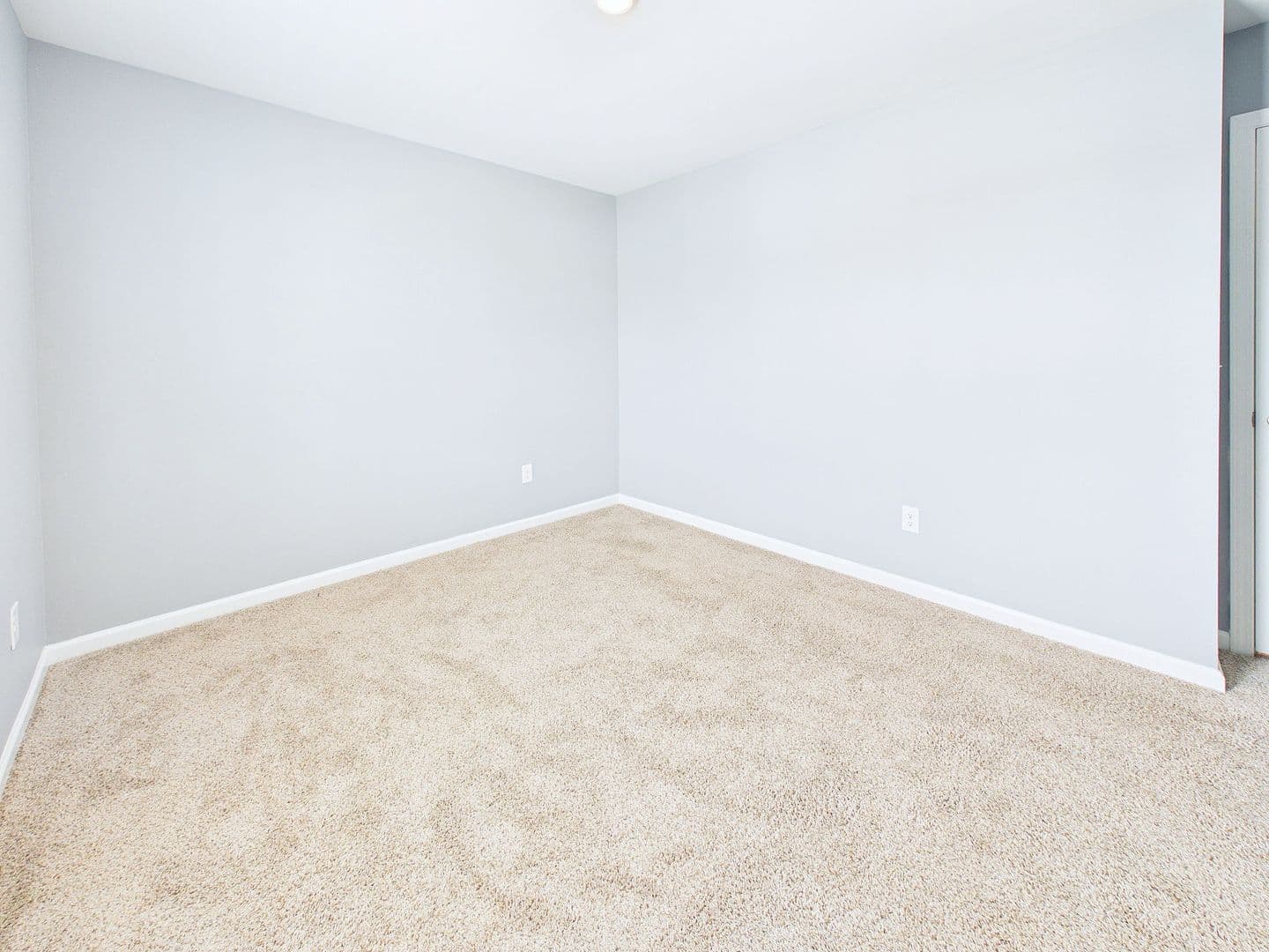 Sunset Beach House: 7047 Woodline Drive SW