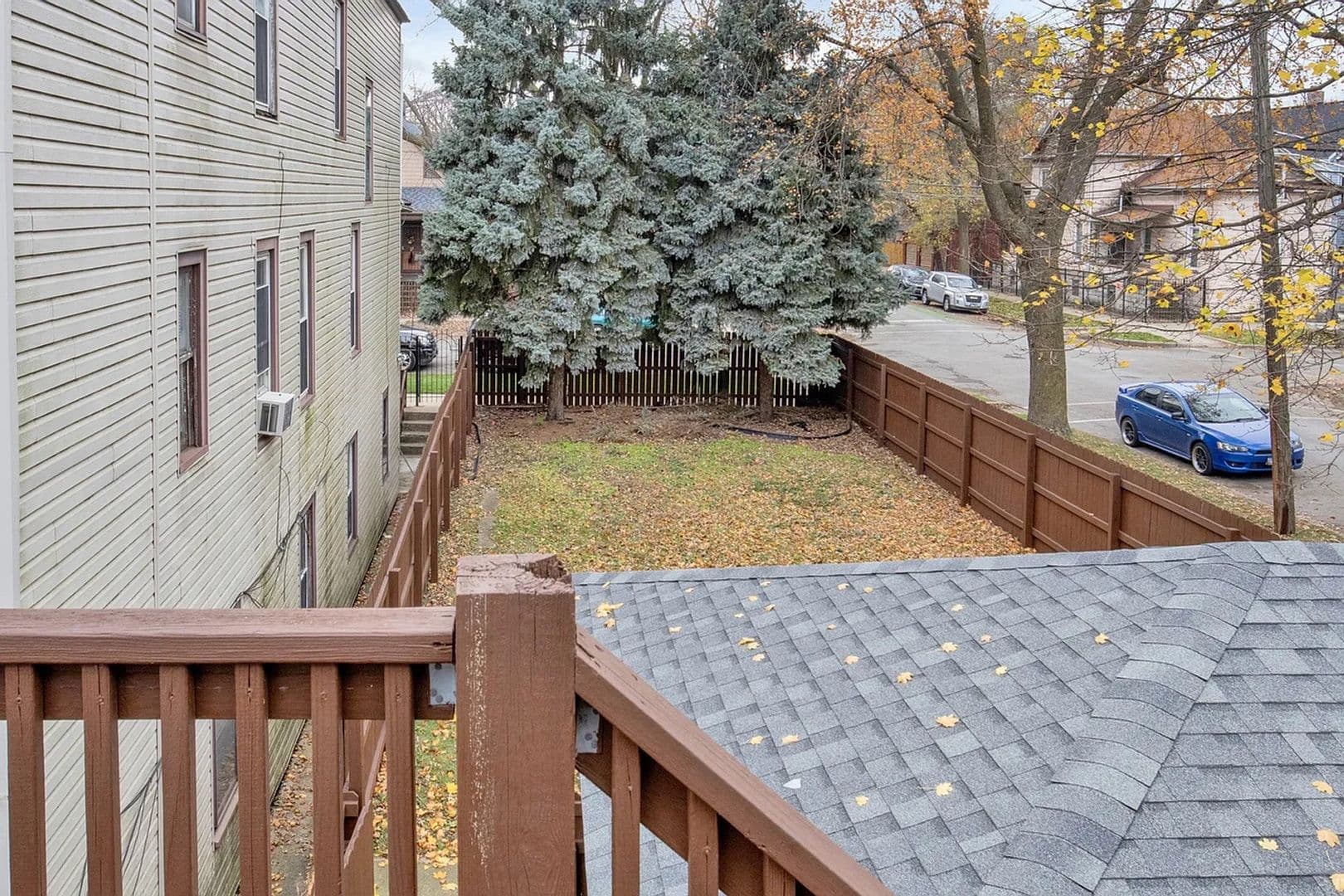Chicago Apartment: 3711 E 98th St
