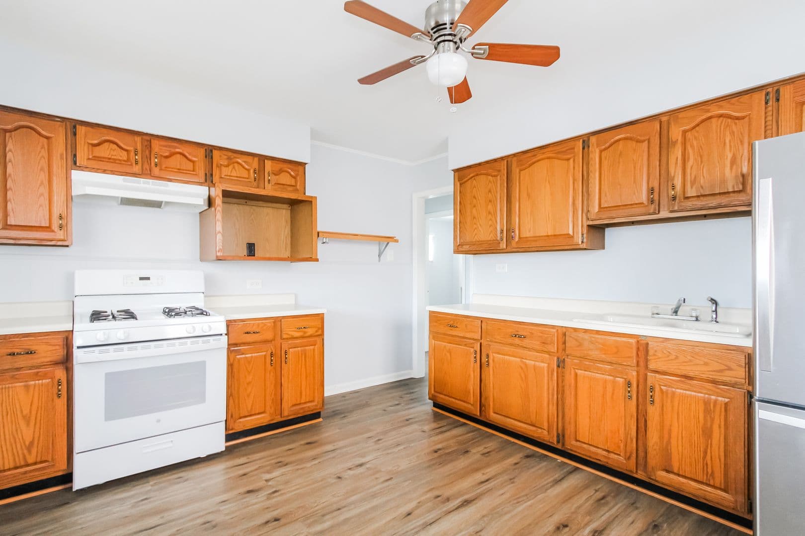Harwood Heights House: 4429 N Neenah Ave
