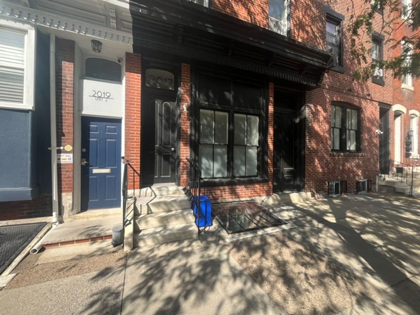 Philadelphia Condo: 2017 Christian St.