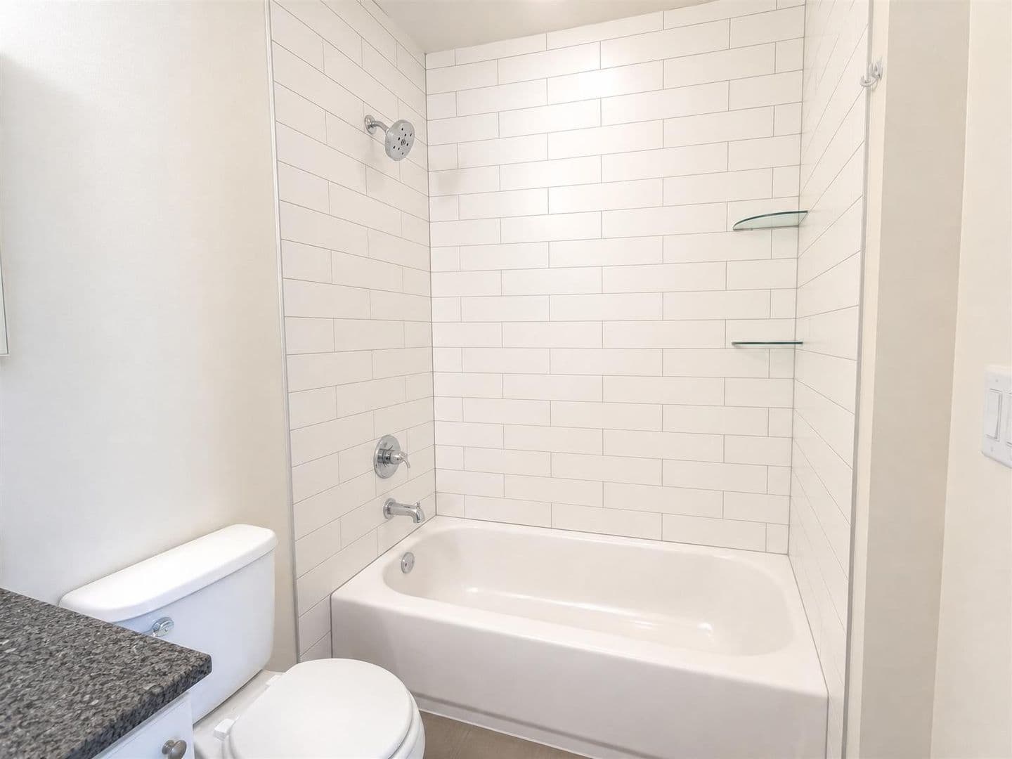 Philadelphia Apartment: 2617 W Girard Ave