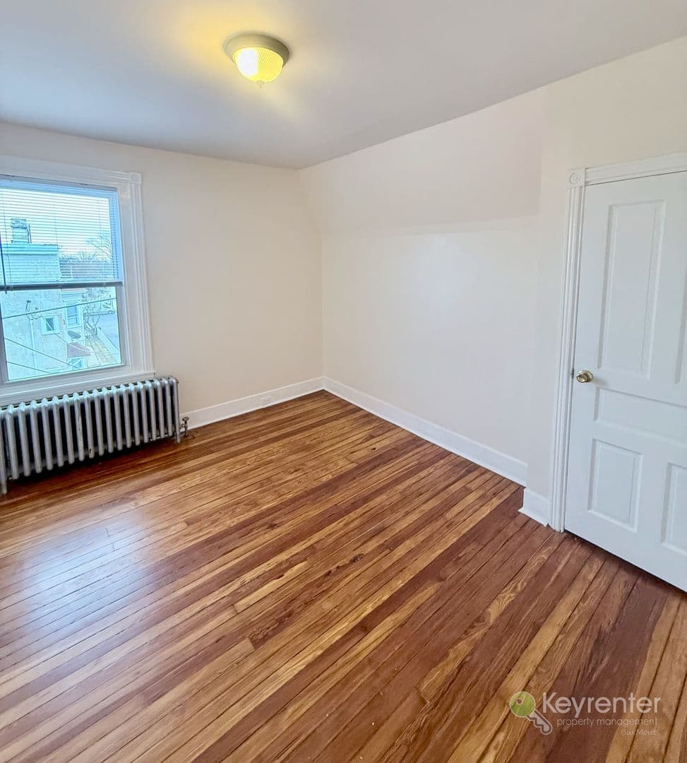 Lansdowne Apartment: 16 N Rigby Ave