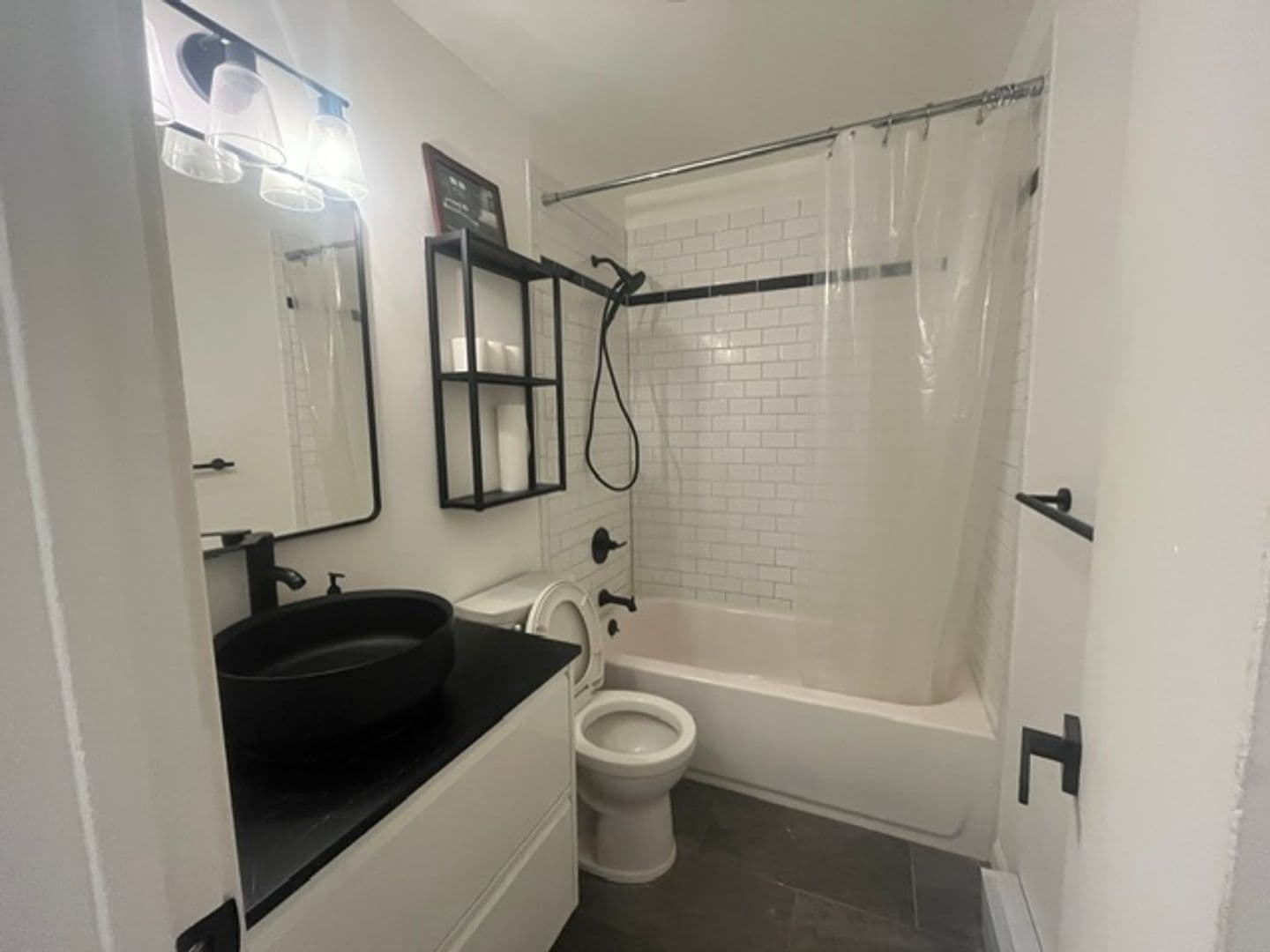 Philadelphia Condo: 2017 Christian St.