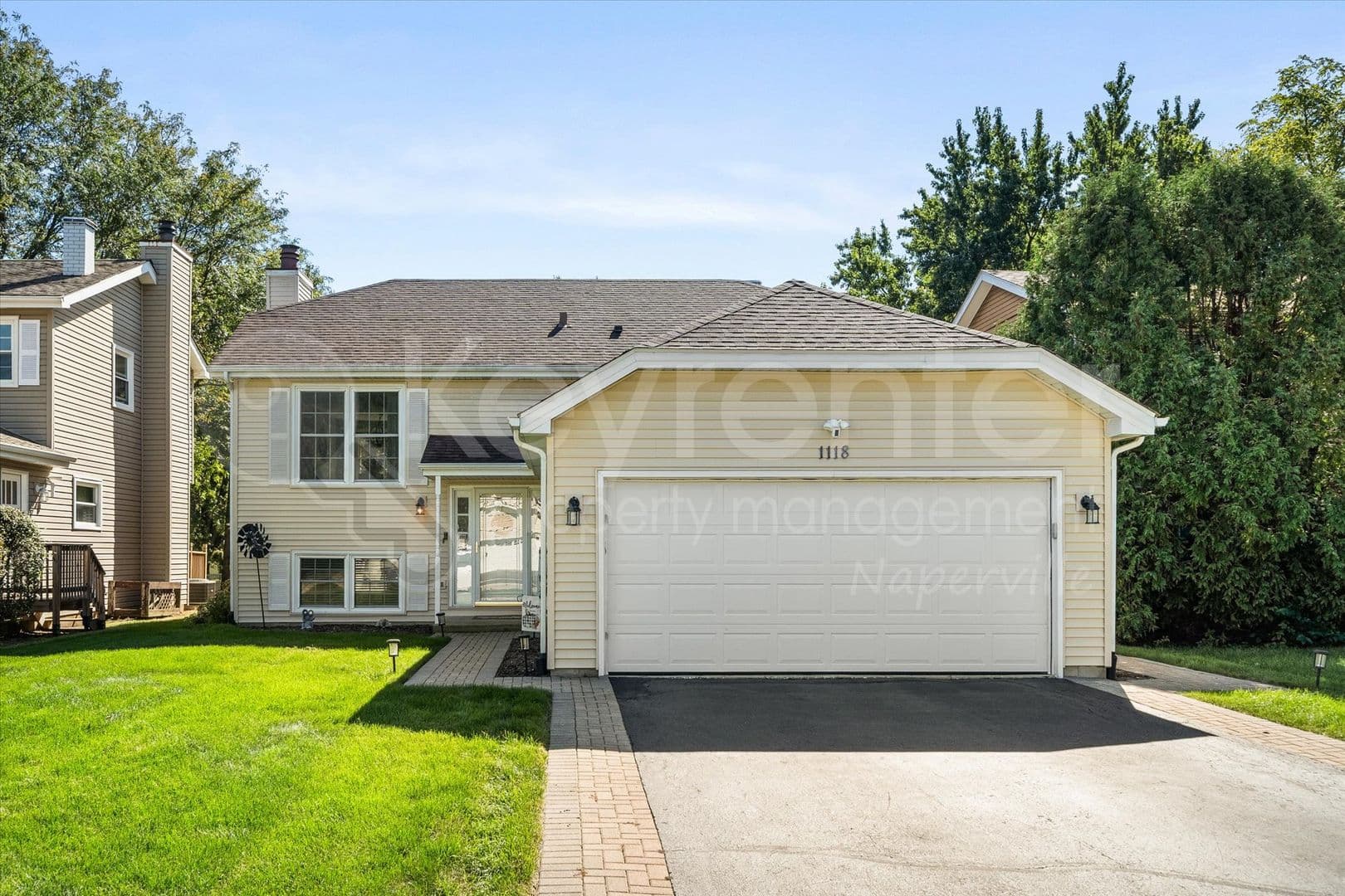 Naperville House: 1118 Needham Road