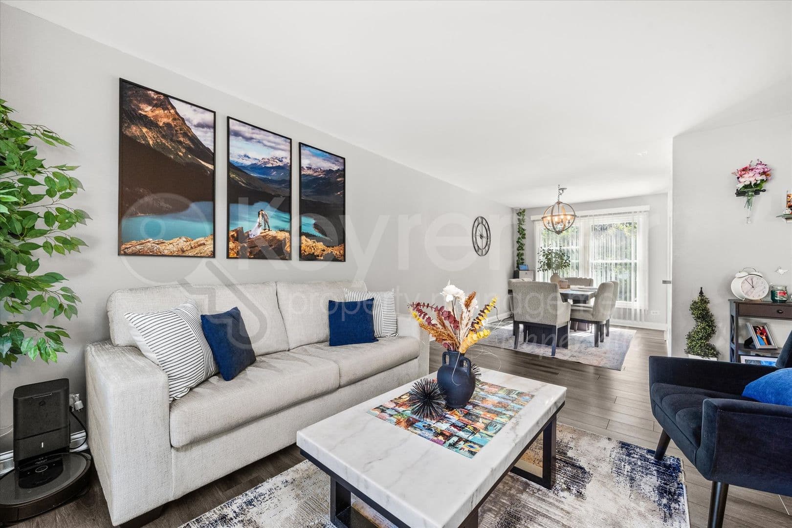 Naperville House: 1118 Needham Road