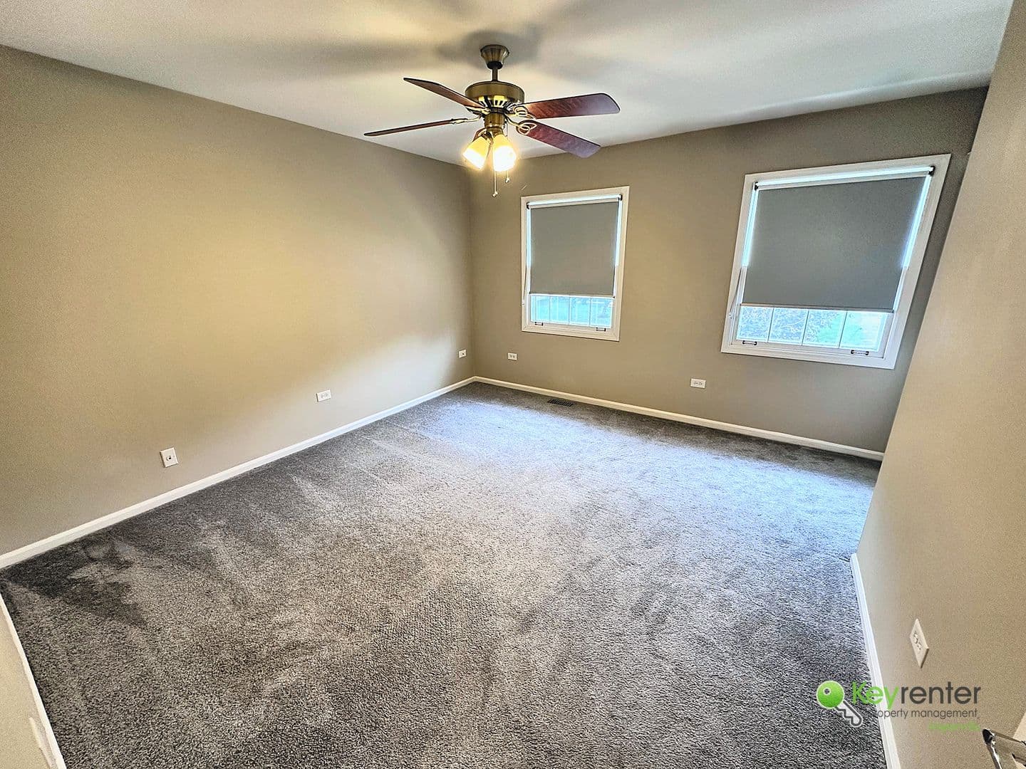 Naperville House: 16 S Huffman St,