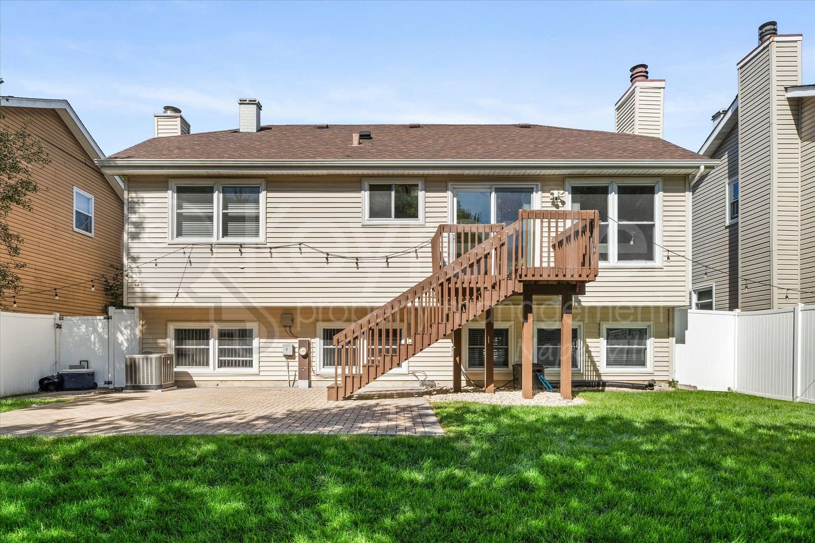 Naperville House: 1118 Needham Road