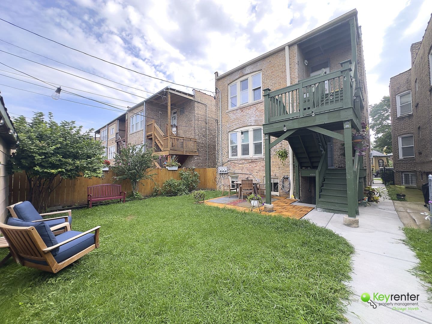 Chicago Condo: 6718 N Rockwell St  unit 2