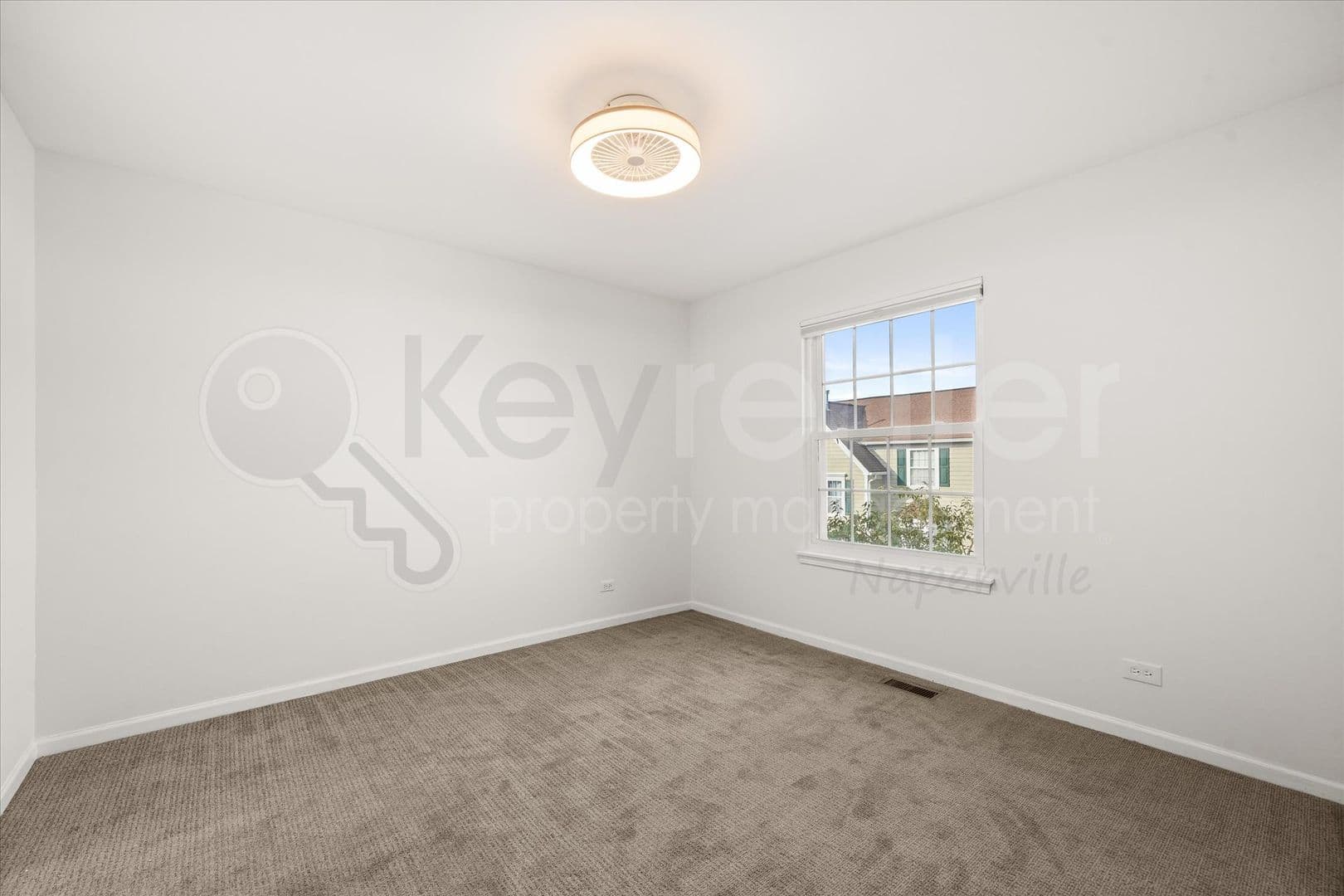 Aurora House: 2411 Courtyard Circle